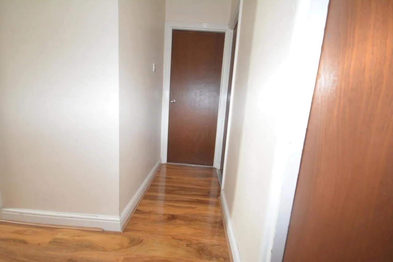 London Deluxe 6 Bedroom House Dagenham Holiday home